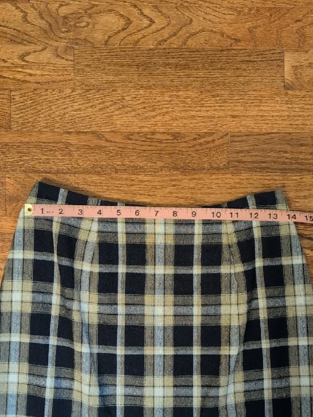 Fashion Bug Y2k Navy and Cream Plaid School Girl Pencil Skirt